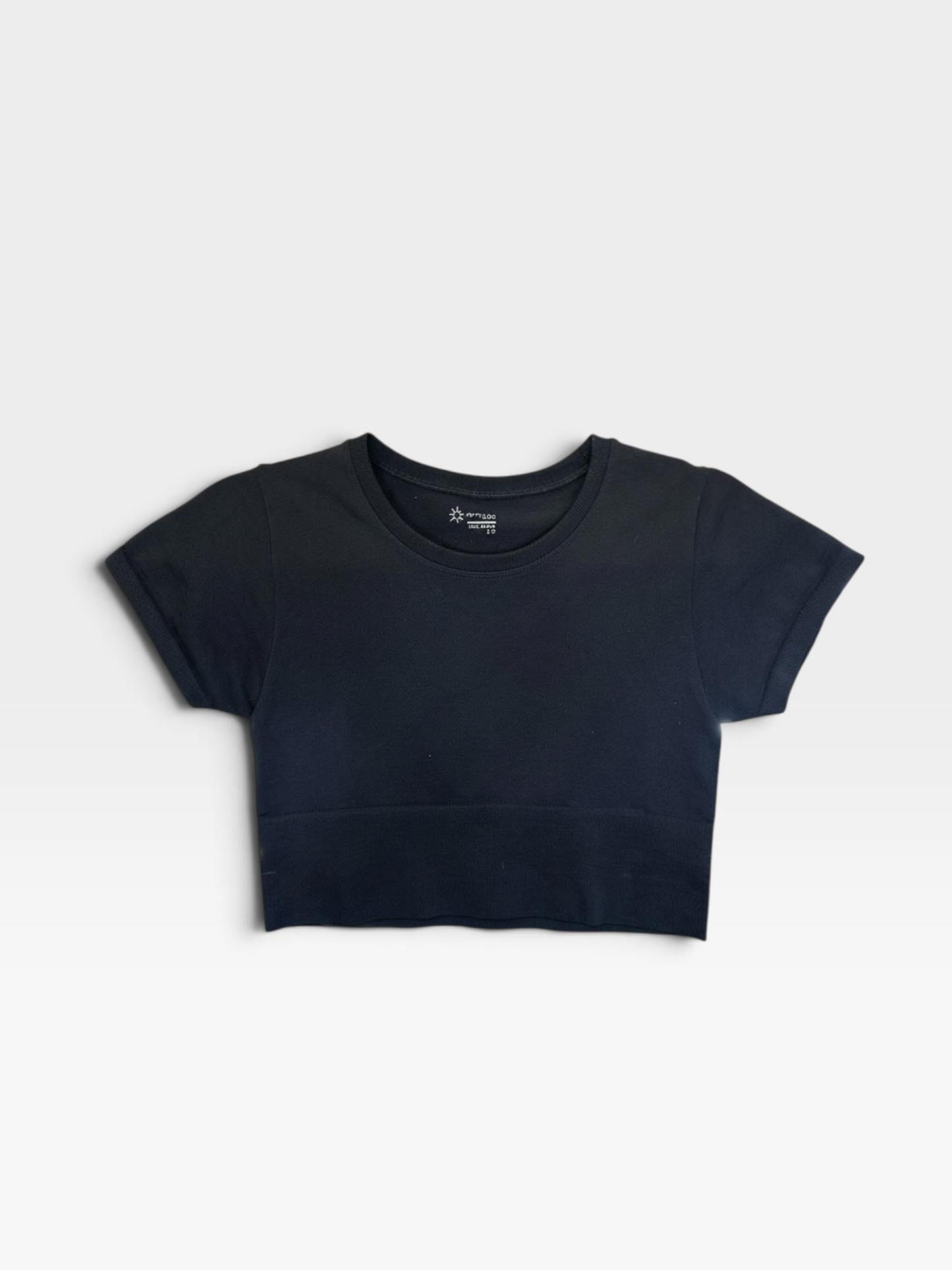 BLACK OFFLINE CROP TOP S