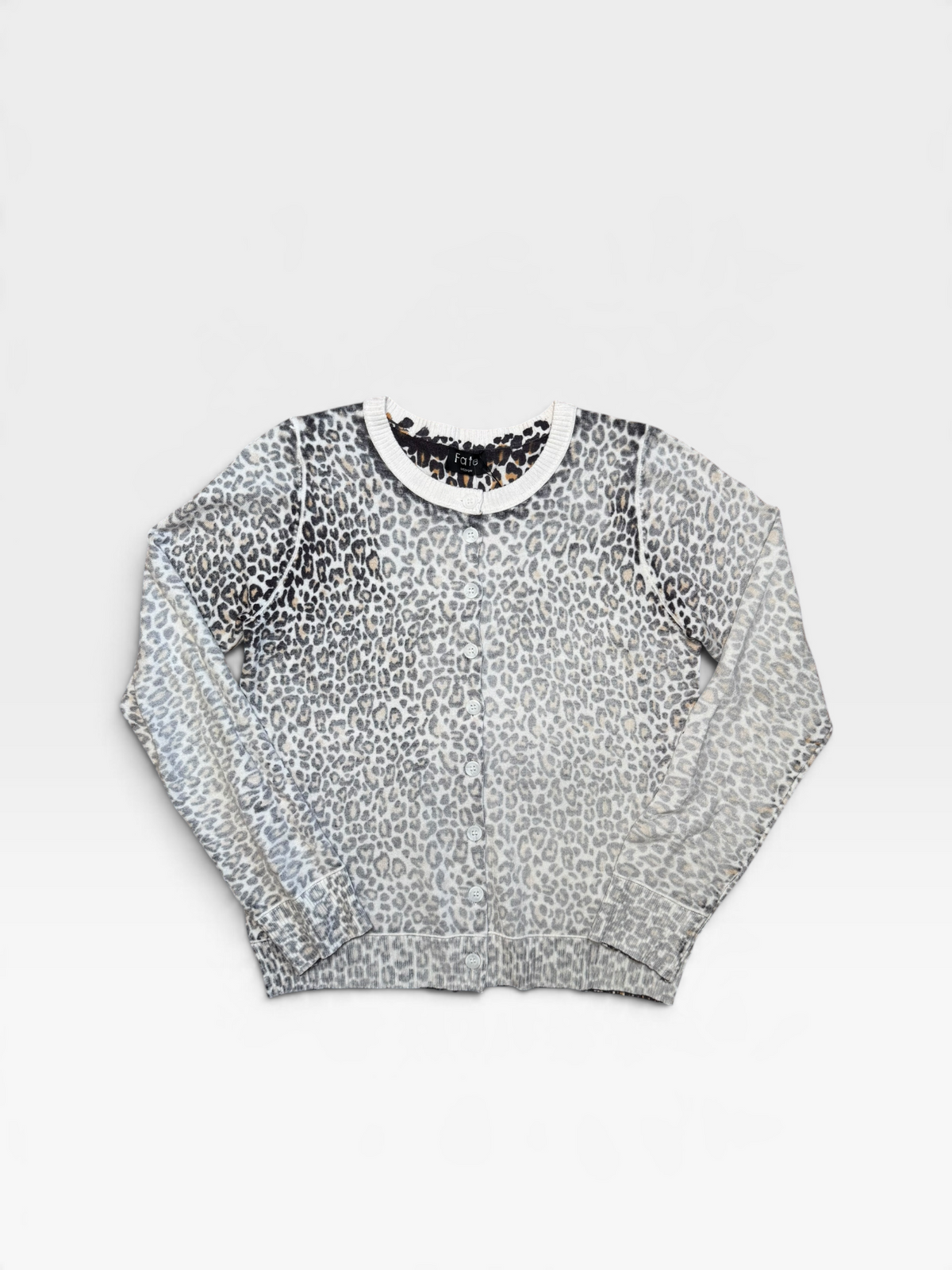CHEETAH FATE CARDIGAN SWEATER (NWT $74) M