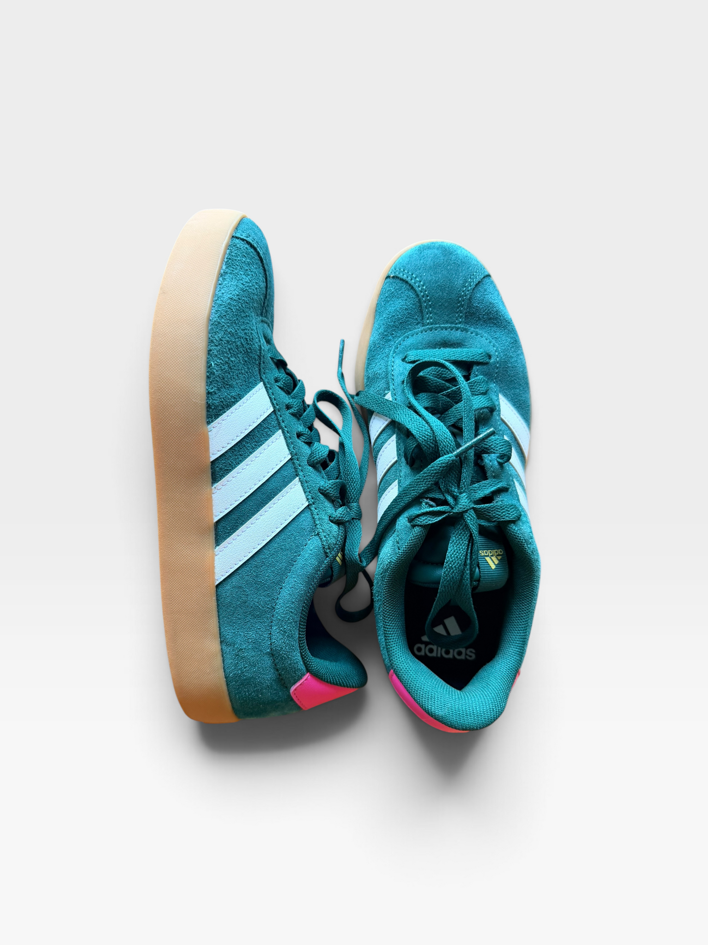 GREEN ADIDAS SHOES 7
