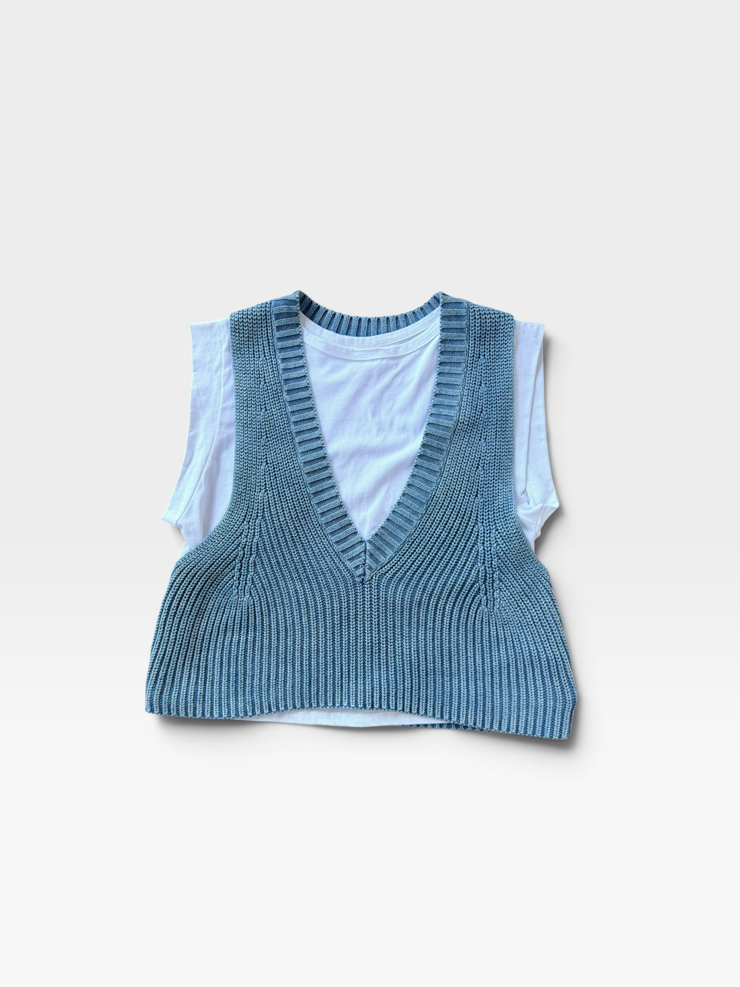 BLUE/WHITE ELAN VEST TOP S