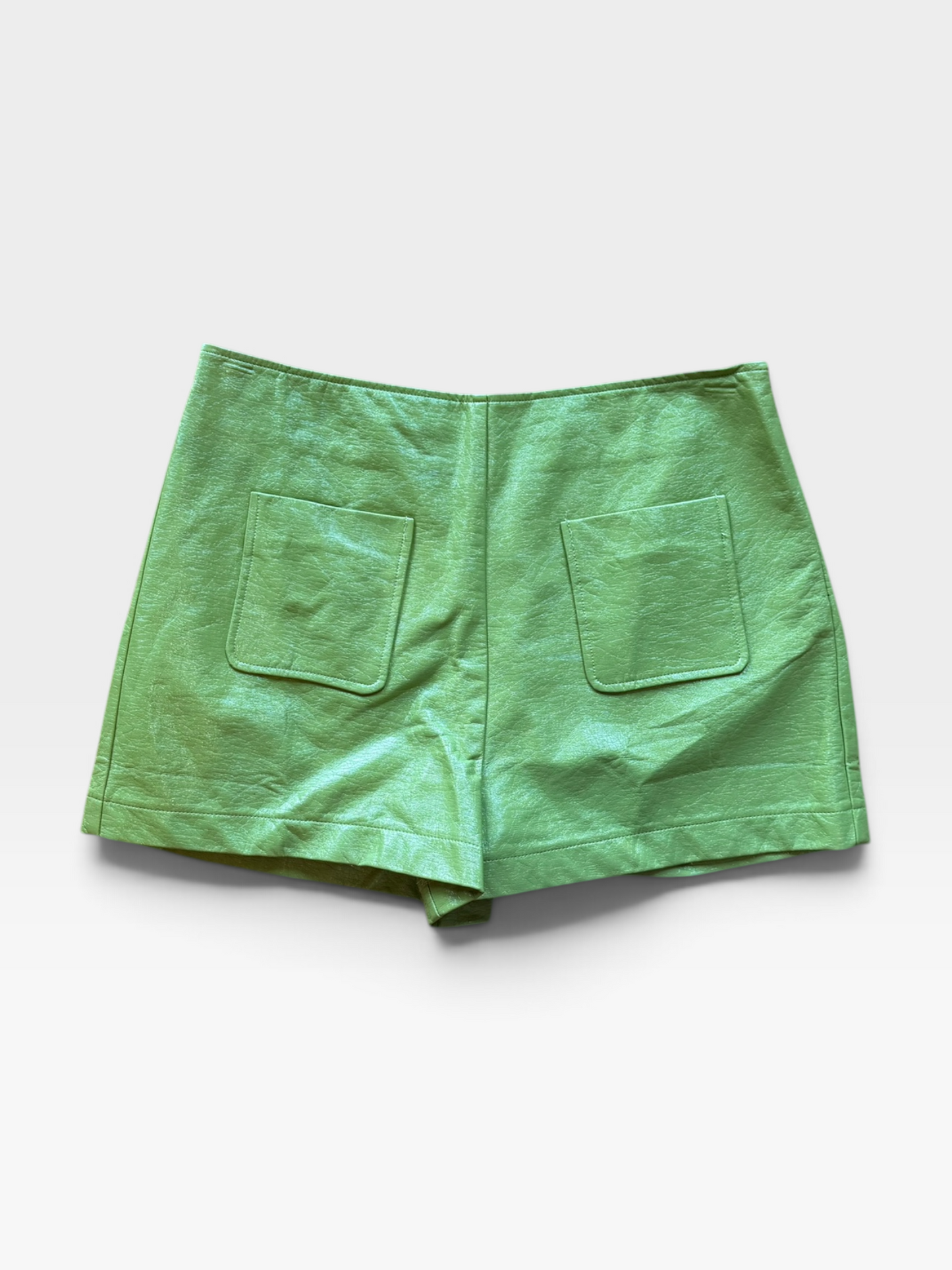 GREEN STRT&BOLT LEATHER SHORTS L