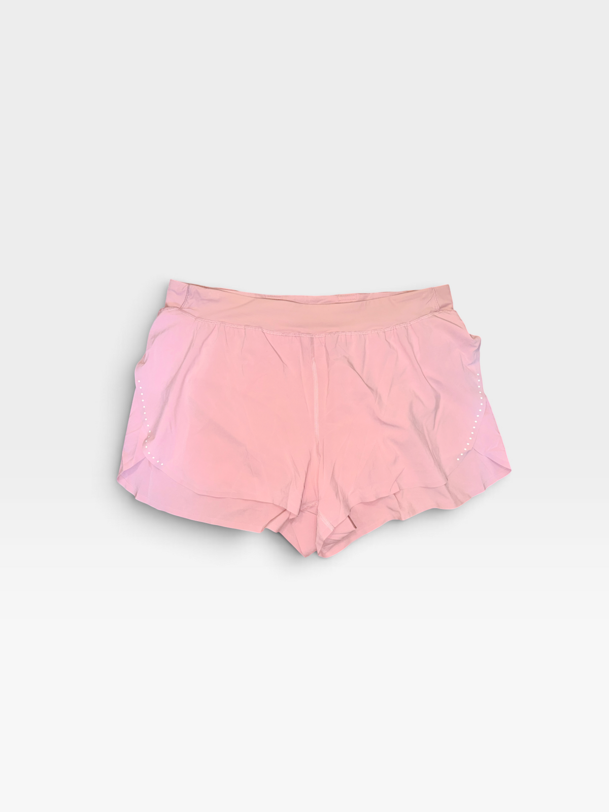 PINK LULULEMON SHORTS (NWT $78.00) XL