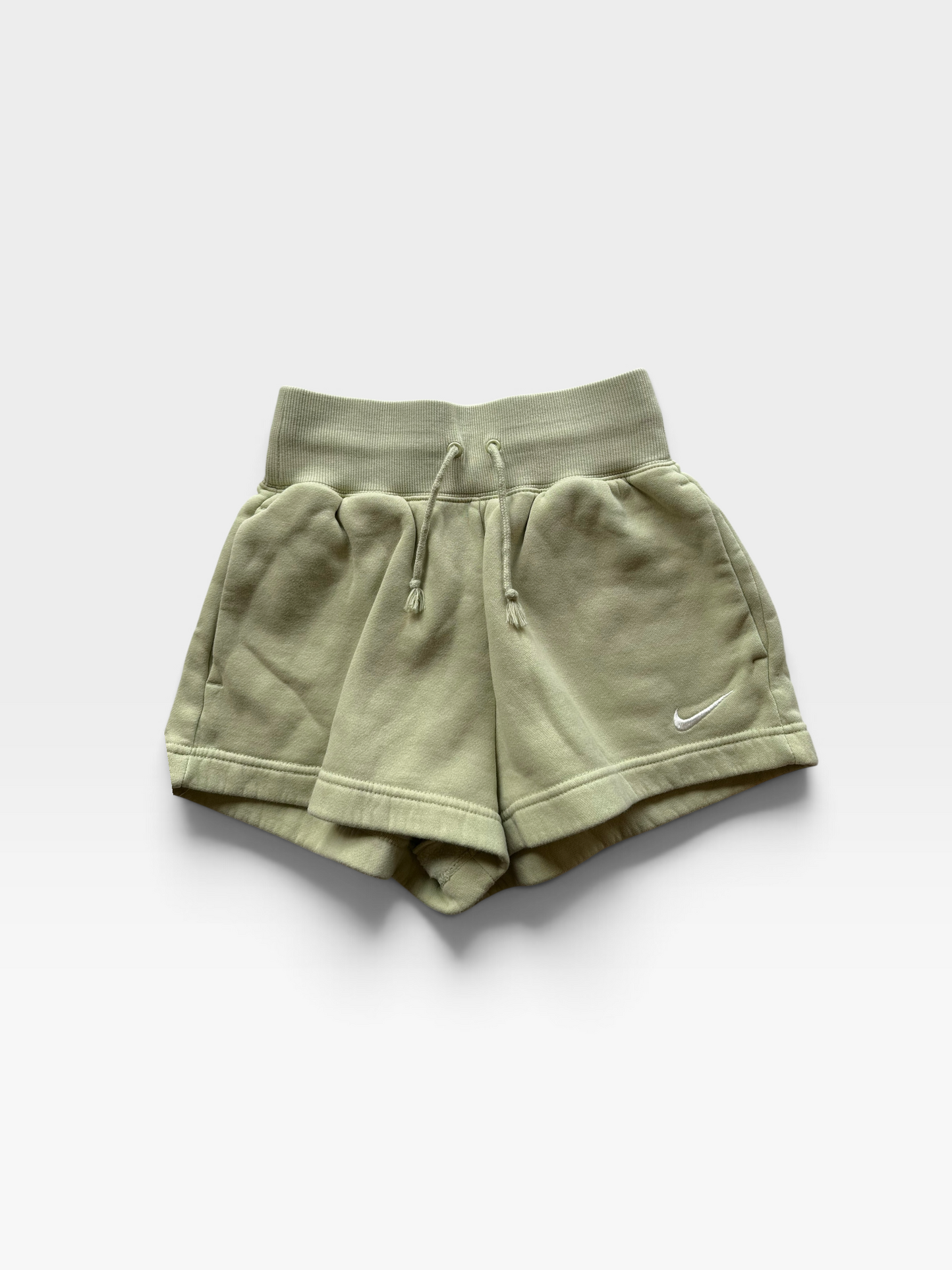 SAGE GREEN NIKE SHORTS XS