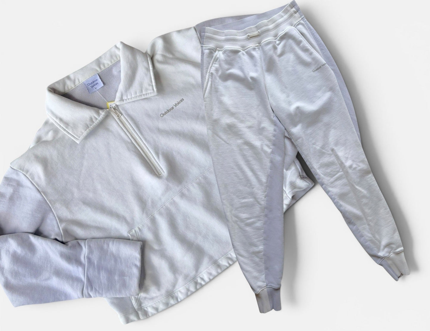 GREY/WHITE OUTDOOR VOICES SET XS