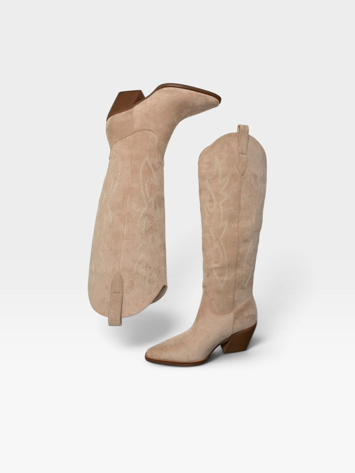 TAN IIIMMU COWBOY BOOTS (NEW) | 6.5