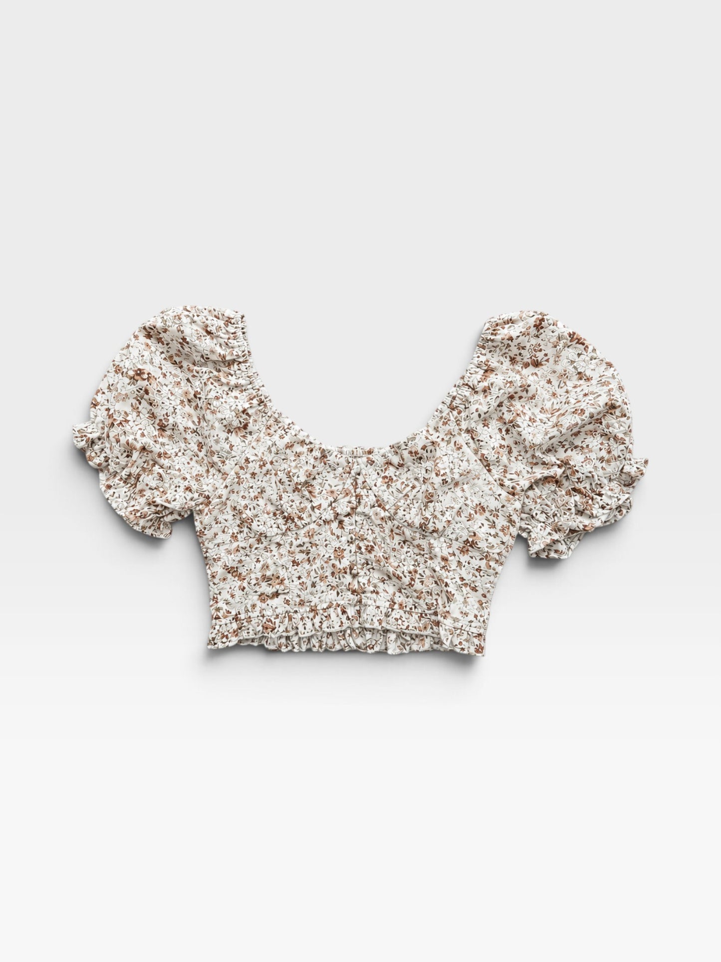 TheConsignmentBar altrd state floral print crop top with puff sleeves and ruched detailing in size XL