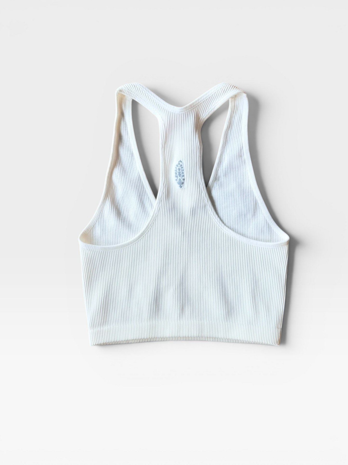 WHITE FP MOVEMENT TANK (NWT) S