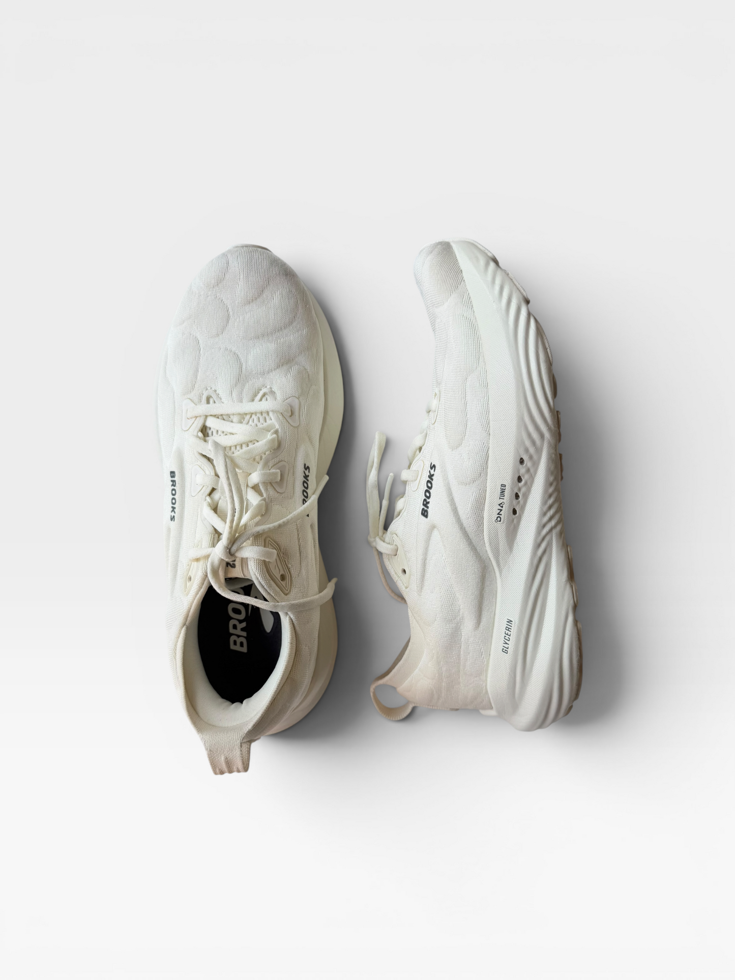 WHITE BROOKS SHOES 8.5