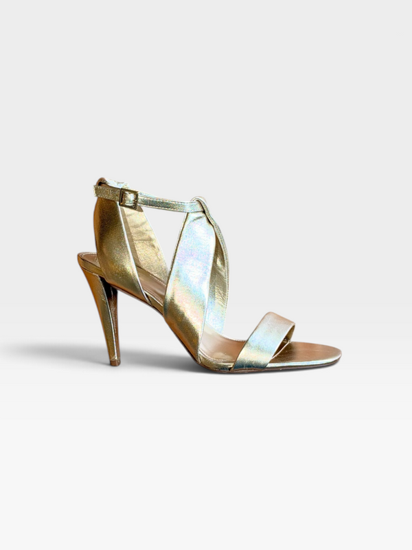 GOLD VINCE CAMUTO METALLIC HEELS (ORG. $129) 10