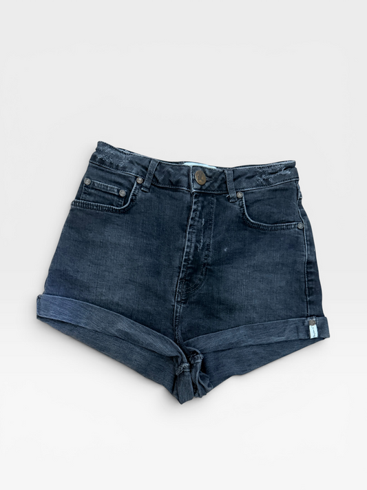 BLACK ONETEASPOON DENIM SHORTS (ORG. $118) 25