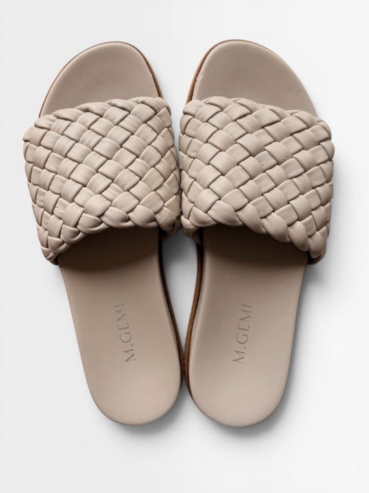 TAUPE M.GEMI SLIDES (ORG. $278) 39