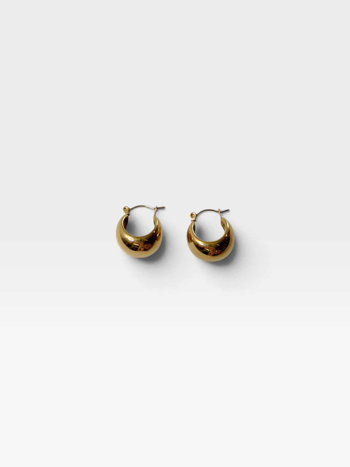 18K GOLD NON-TARNISH CHUNKY HOOP EARRINGS