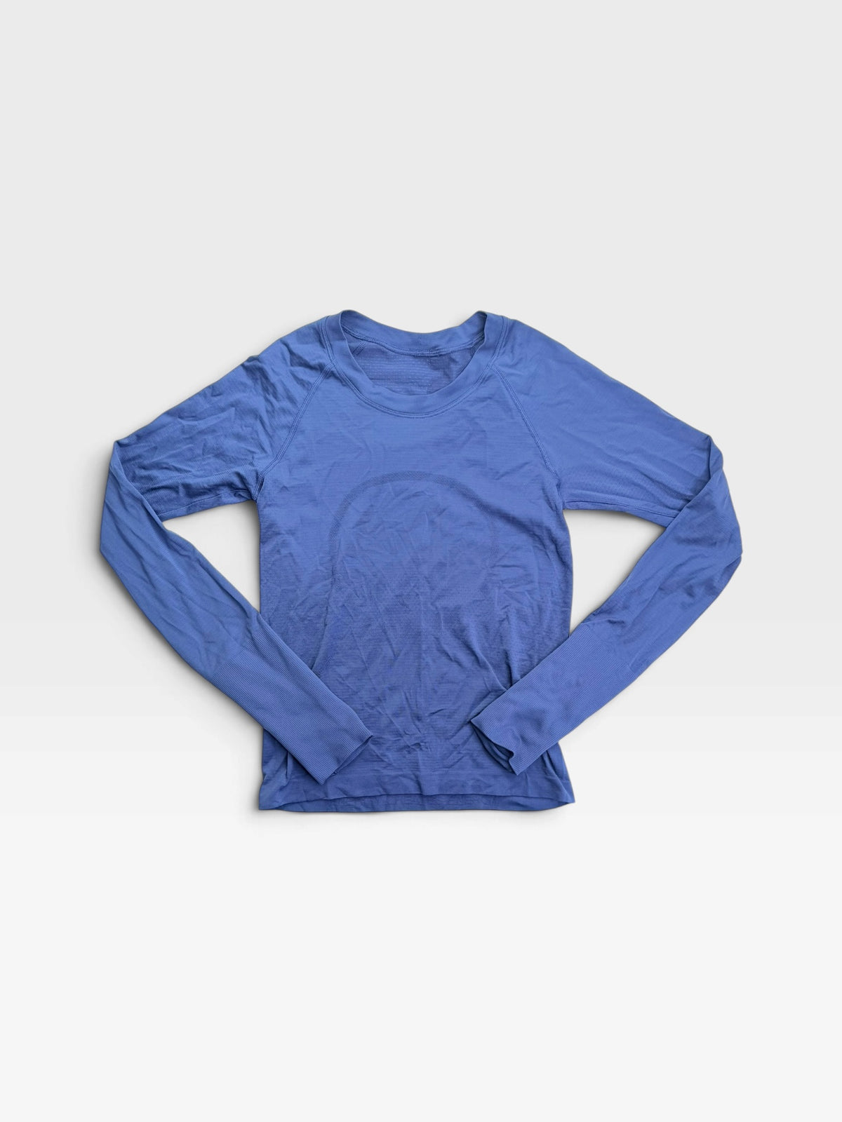 NAVY LULULEMON LONGSLEEVE TOP 4