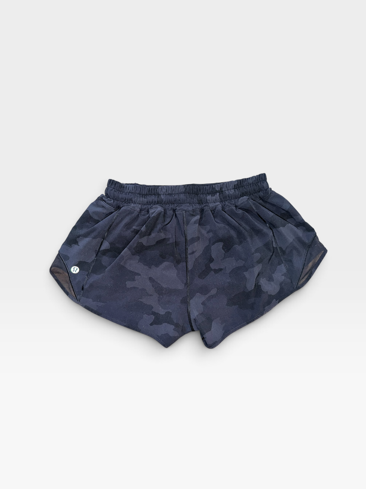 BLACK CAMO LULULEMON SHORTS 6