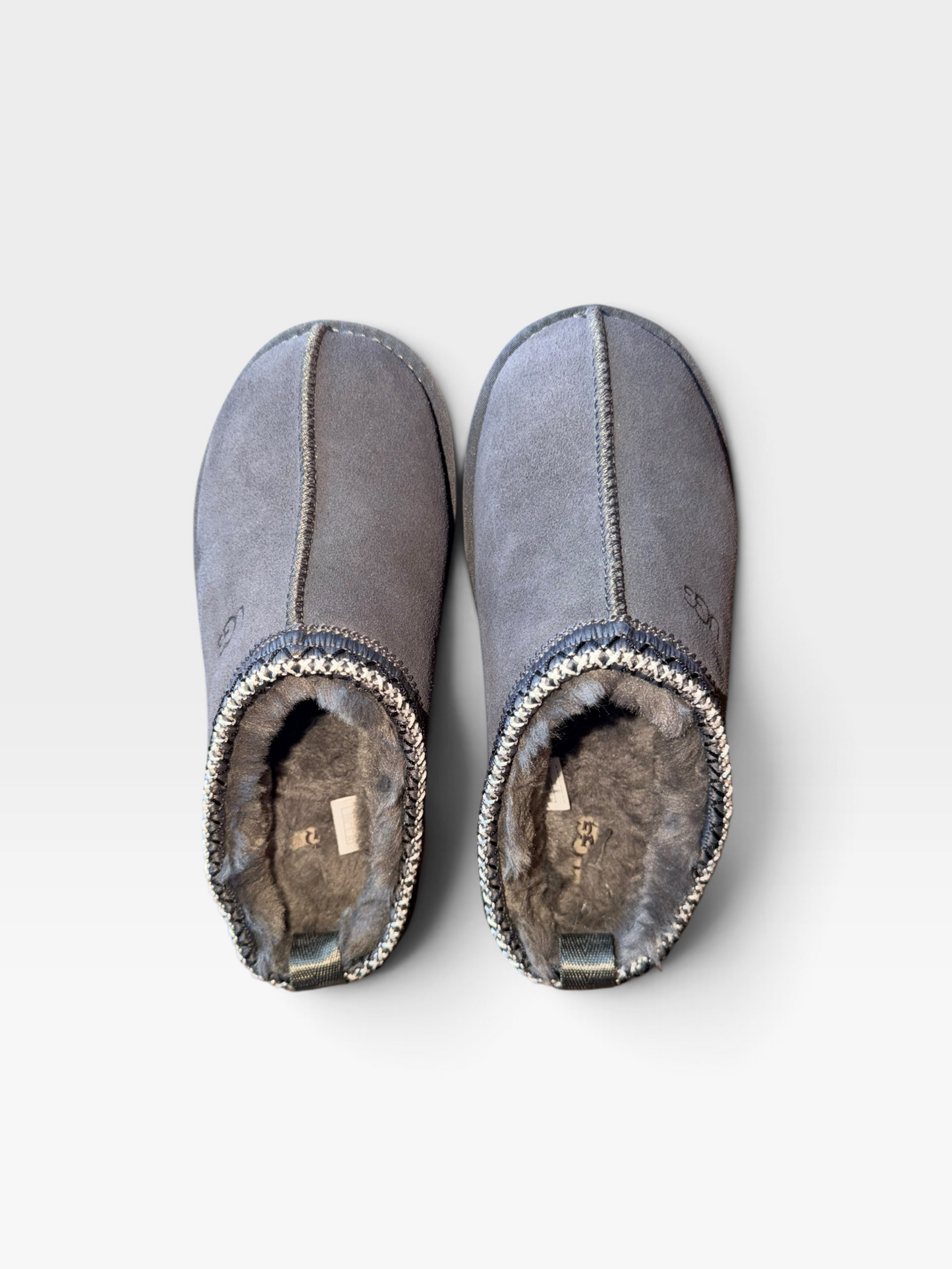 GRAY UGGS SLIPPERS 7