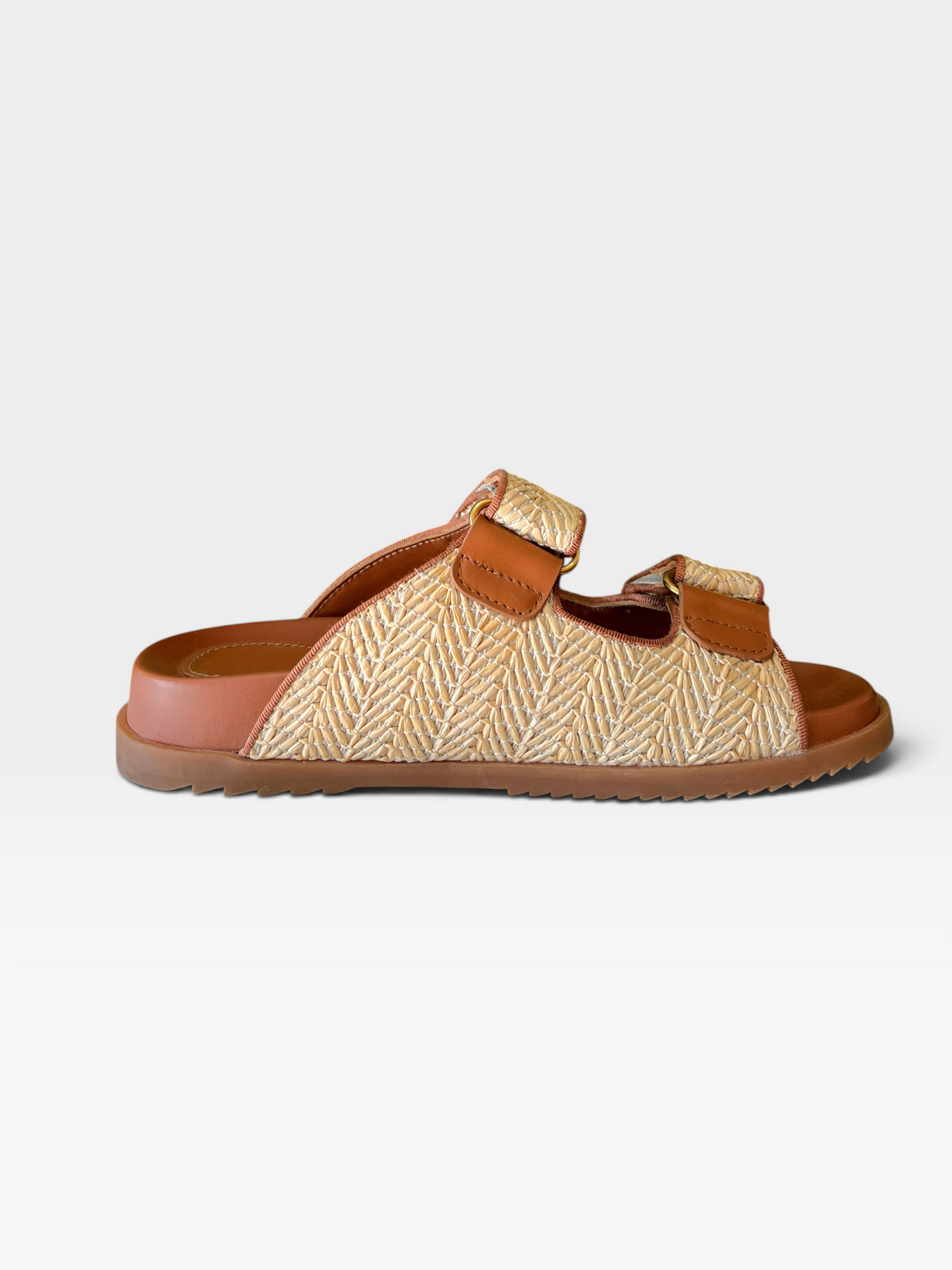 TAN/BROWN GUCCI SLIDES (NOT AUTH) 37