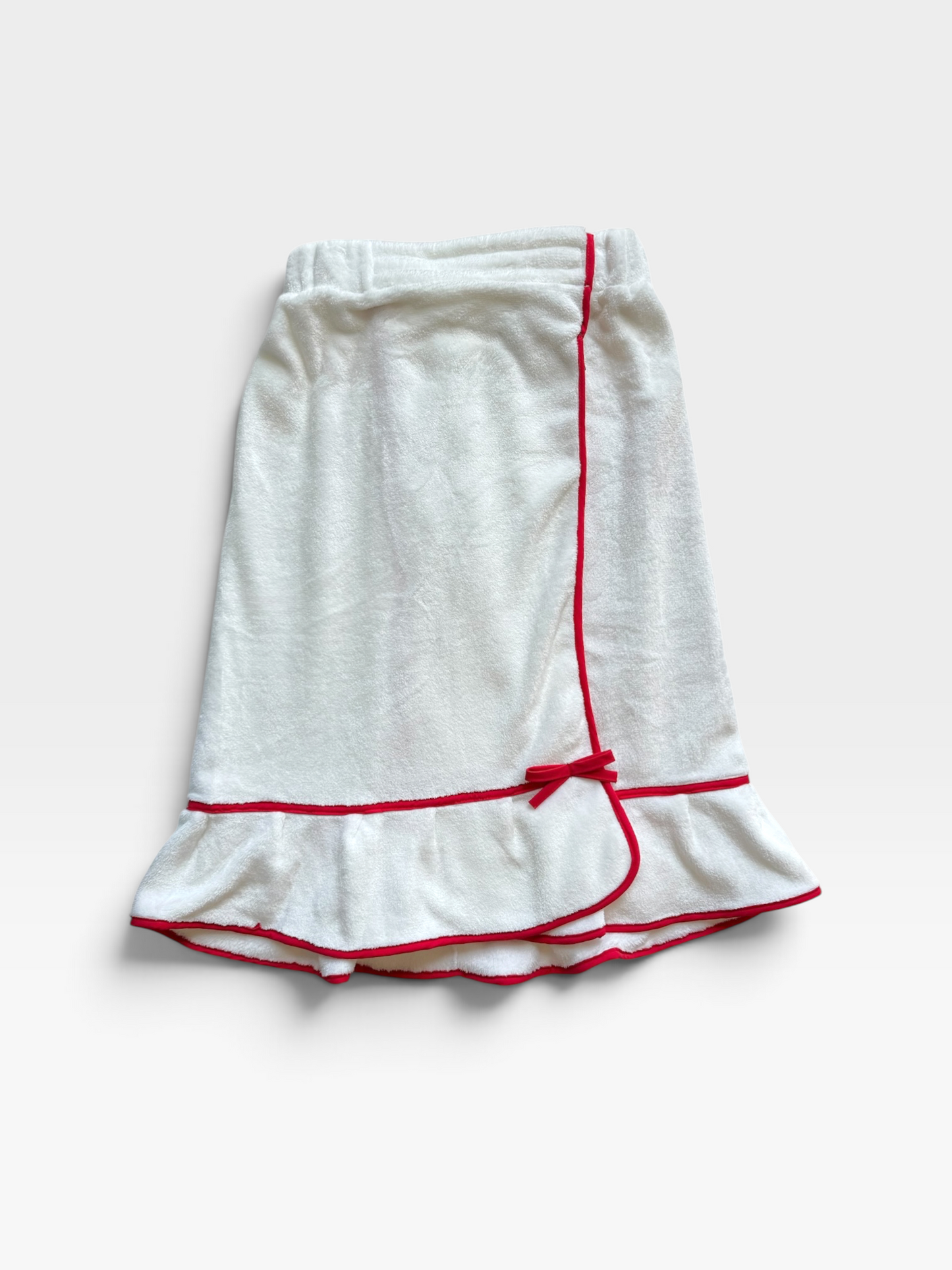 WHITE/RED TRIM BELLA SPA WRAP - PLUSH (NWT) OS