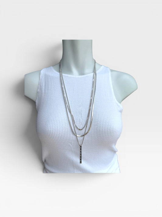 SILVER KENDRA SCOTT MULTI LAYER NECKLACE WITH PENDANT
