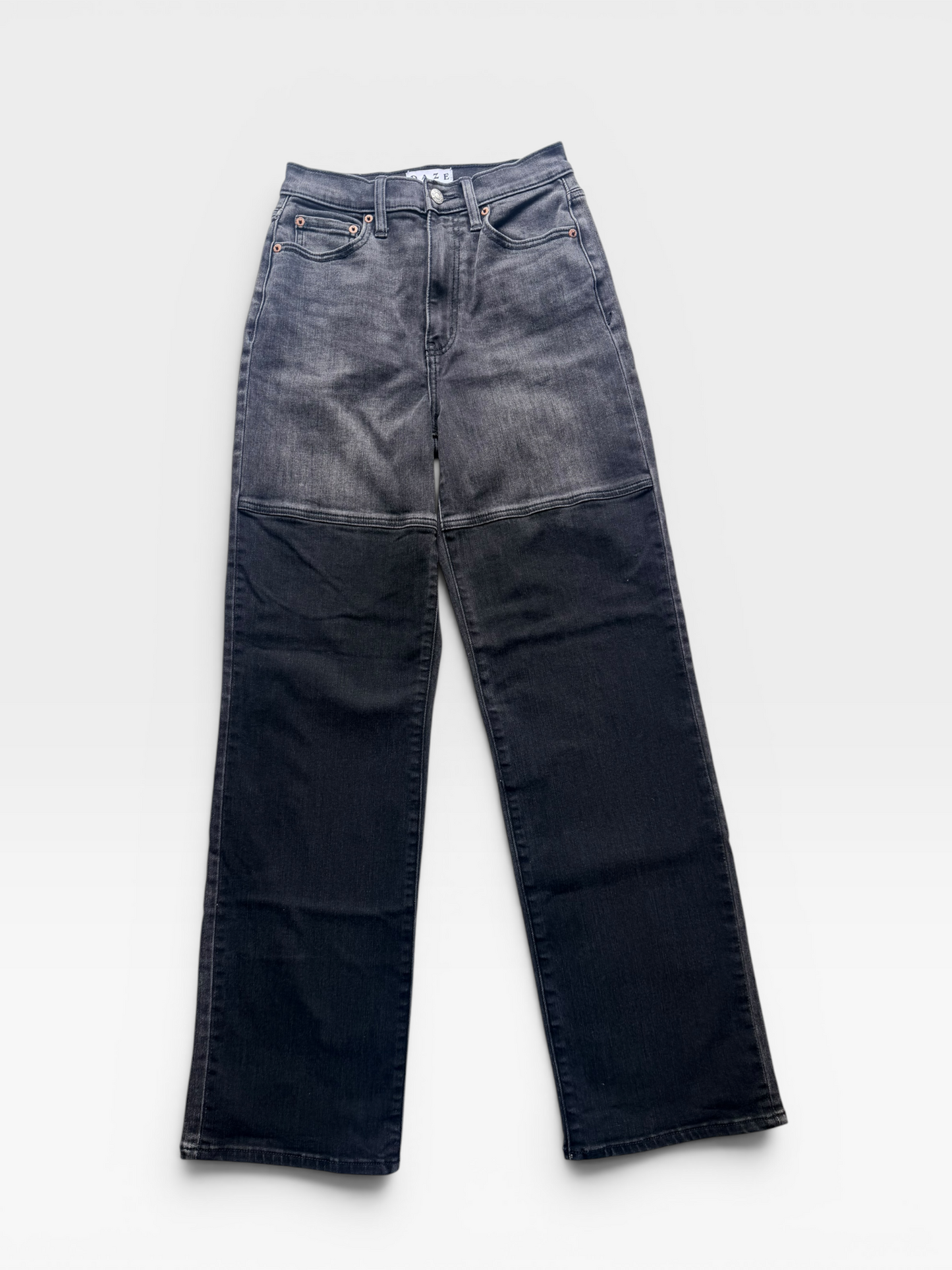 BLACK DAZE CITY HIGH RISE STRAIGHT LEG JEANS 24