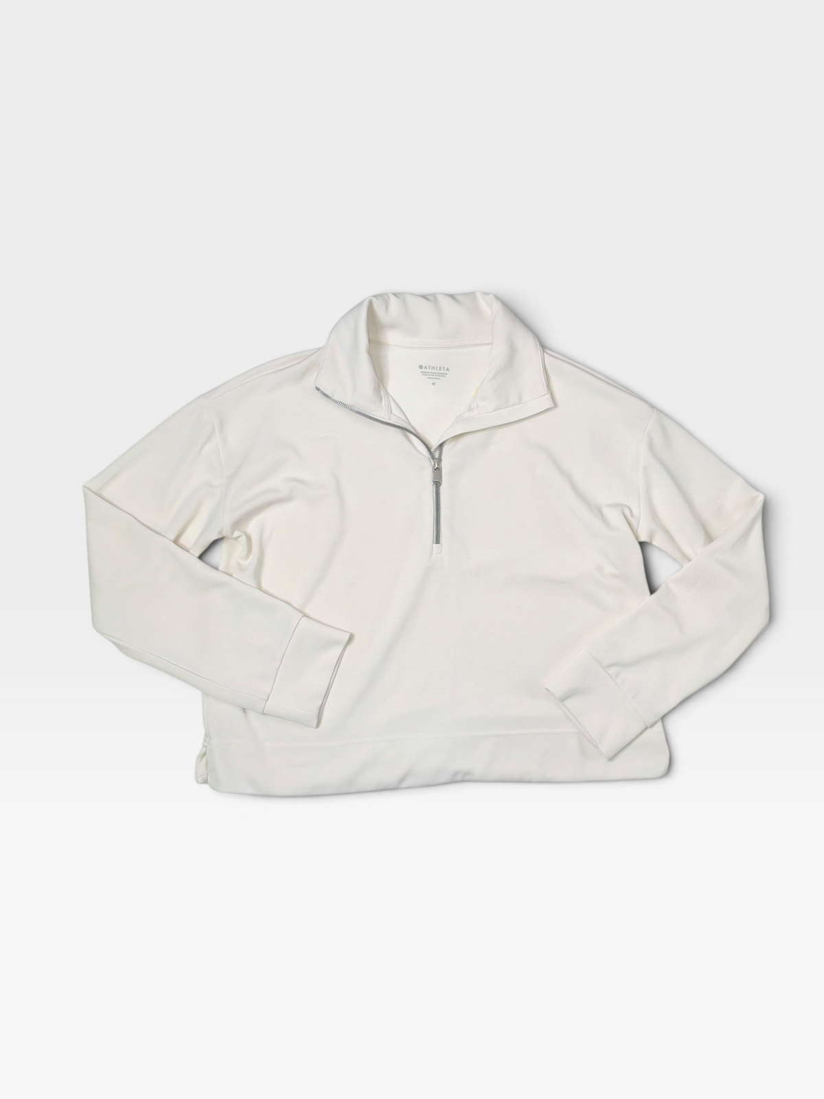 WHITE ATHLETA PULLOVER M