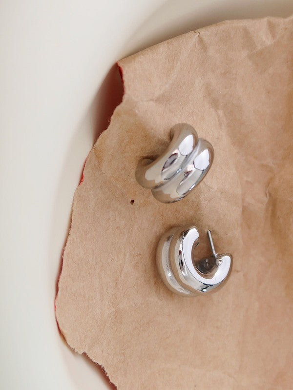 NON TARNISH DOUBLE C-HOOP EARRINGS (SILVER)