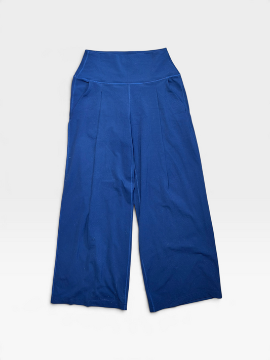 NAVY LULULEMON FLARE LEGGINGS 6
