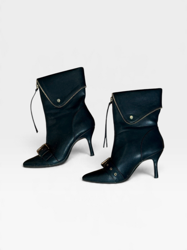 BLACK A NEW DAY BOOTS 7
