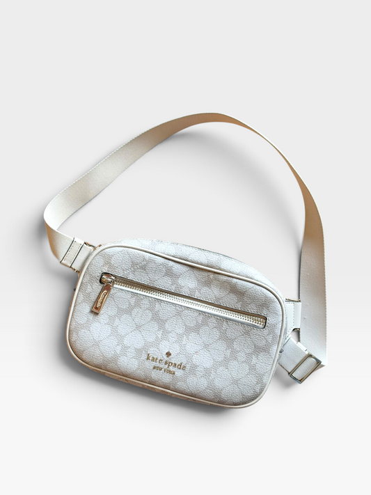 WHITE/CLOVER KATE SPADE (ORG. $300) PURSE