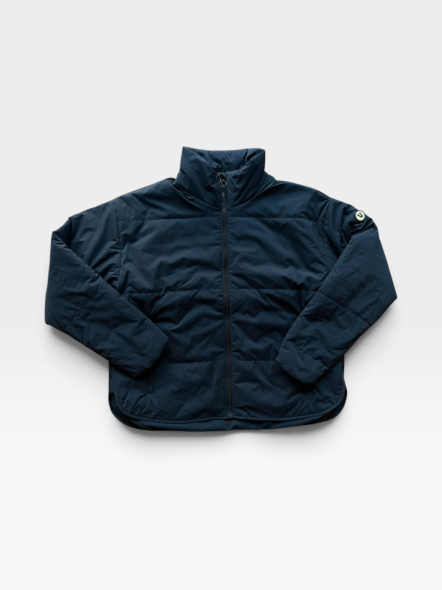 BLACK PUFFER VUORI JACKET (NWT $188) L