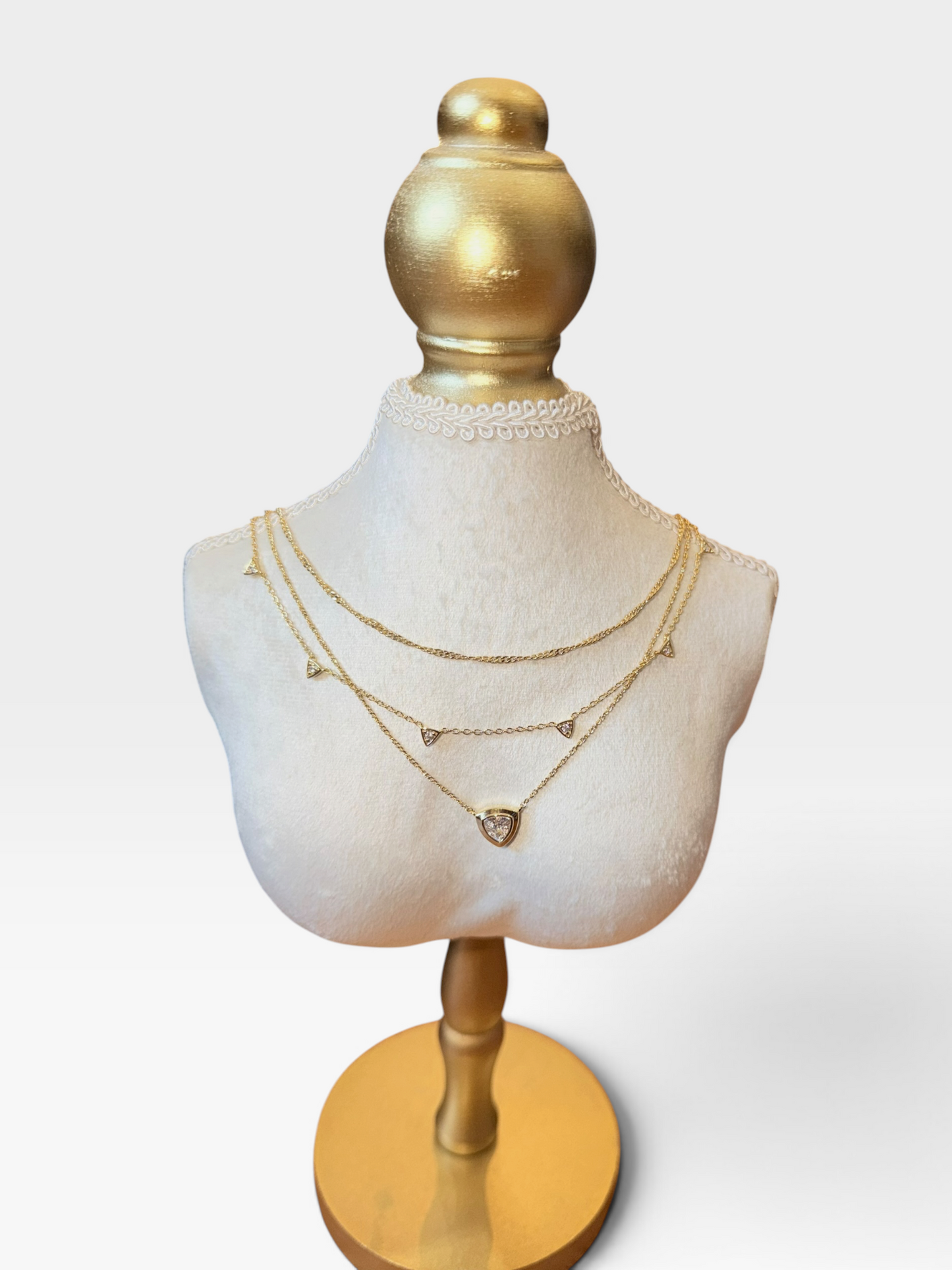 GOLD 3 TIER KENDRA SCOTT NECKLACE