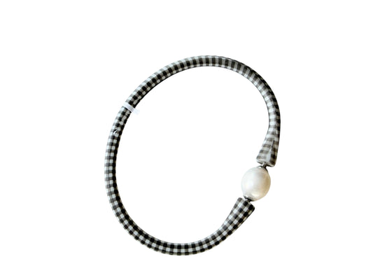 BLACK/WHITE CANVAS SILICONE PEARL BRACELET (NWT)