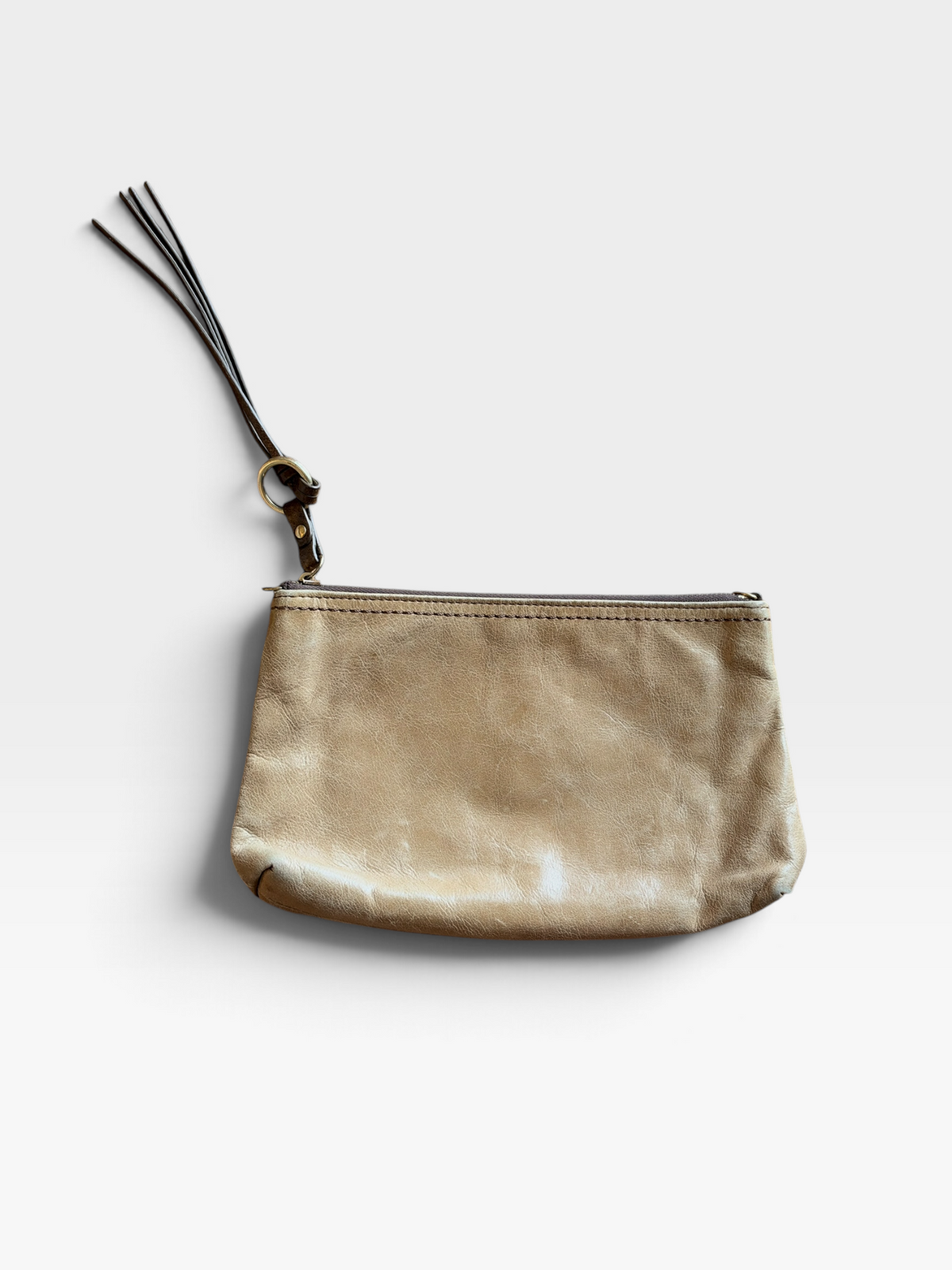 TAN HOBO LEATHER WRISTLET