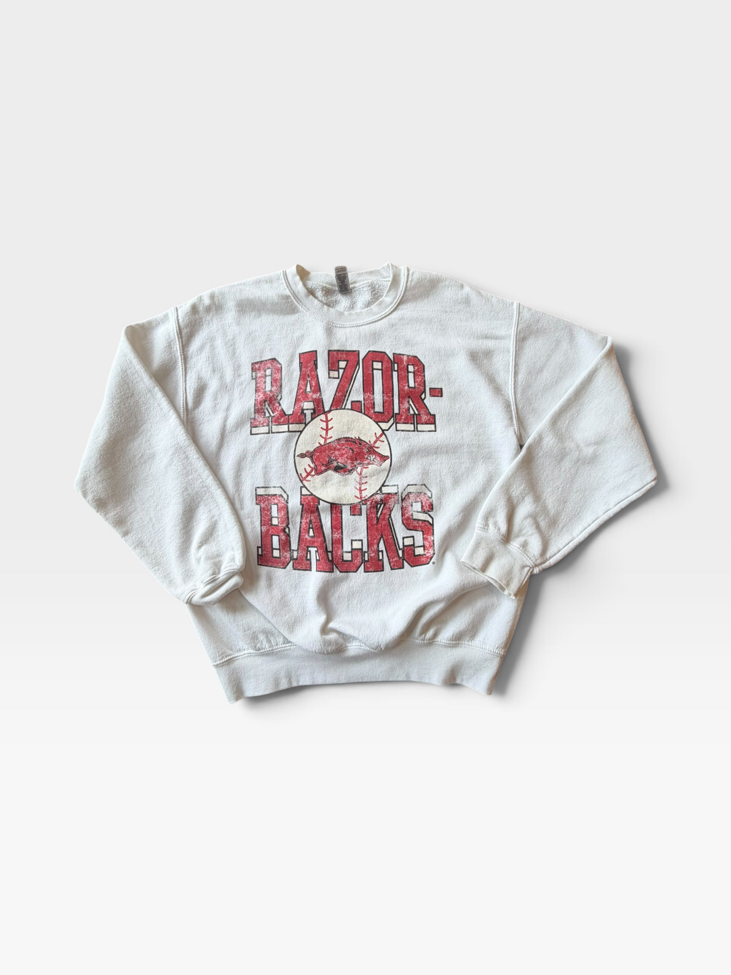 WHITE RAZORBACK BASEBALL PULLOVER M