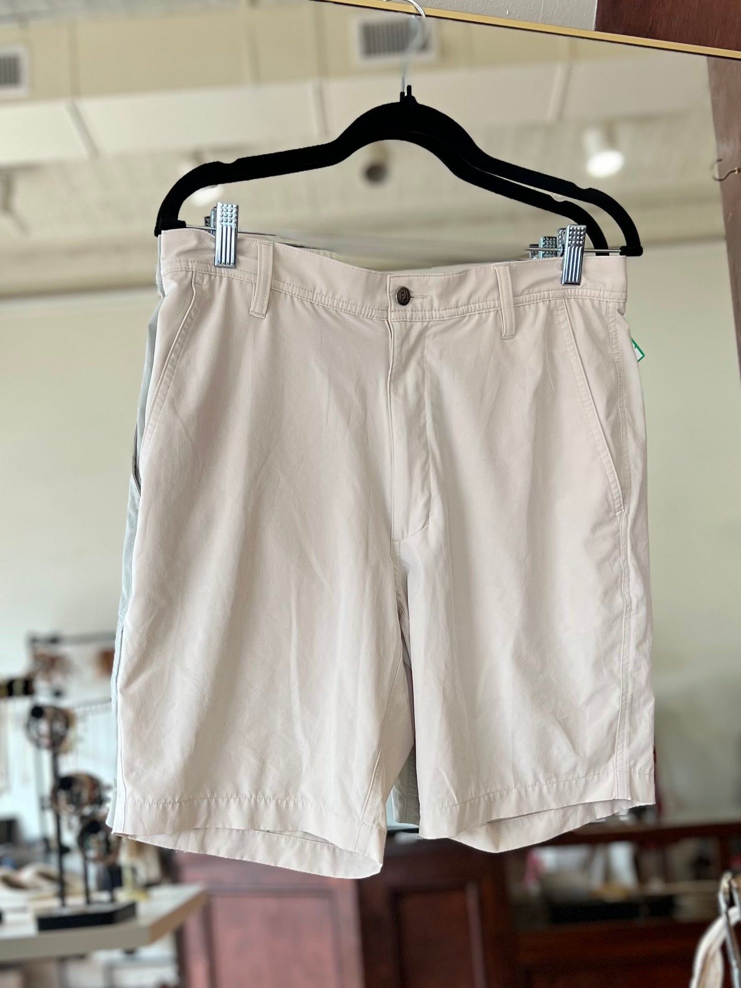 FJ SHORTS 32