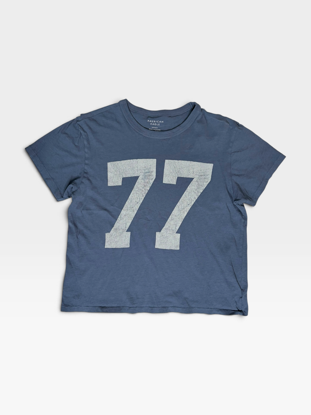 NAVY AMERICAN EAGLE “77” GRAPHIC TEE S