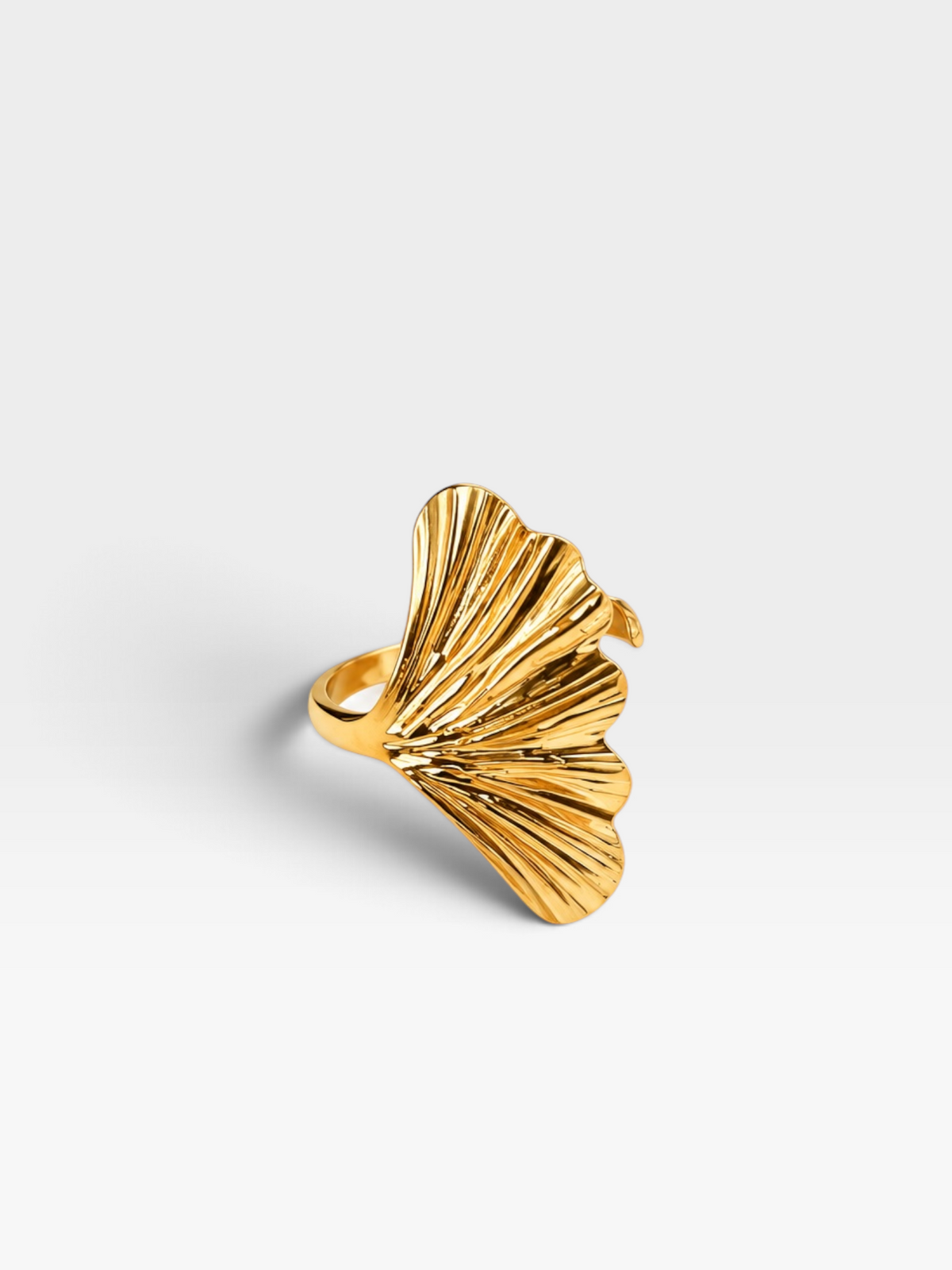18K GOLD NON-TARINSH LEAF RING