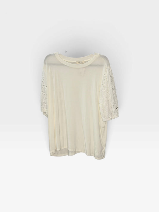 WHITE BEACON APPAREL TOP 2X