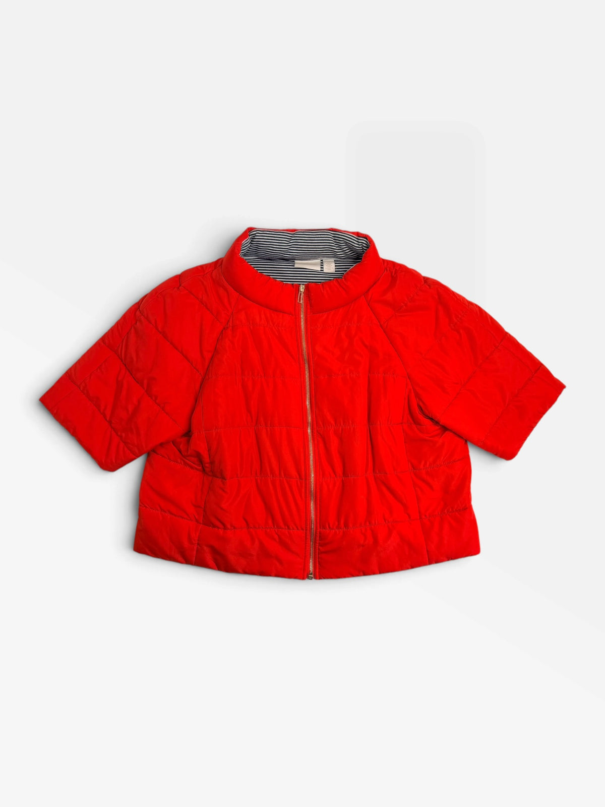 RED CHICO'S SHORT SLEEVE PUFFER JACKET | XL