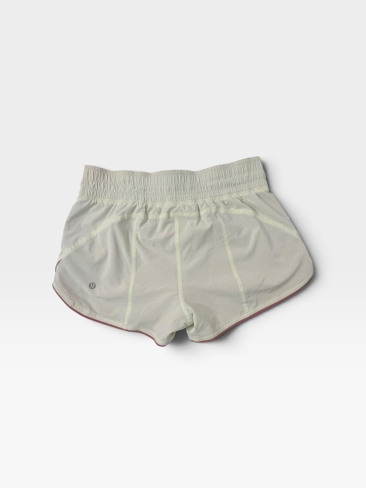 CREAM/PLUM LULULEMON SHORTS (REVERSIBLE) 6