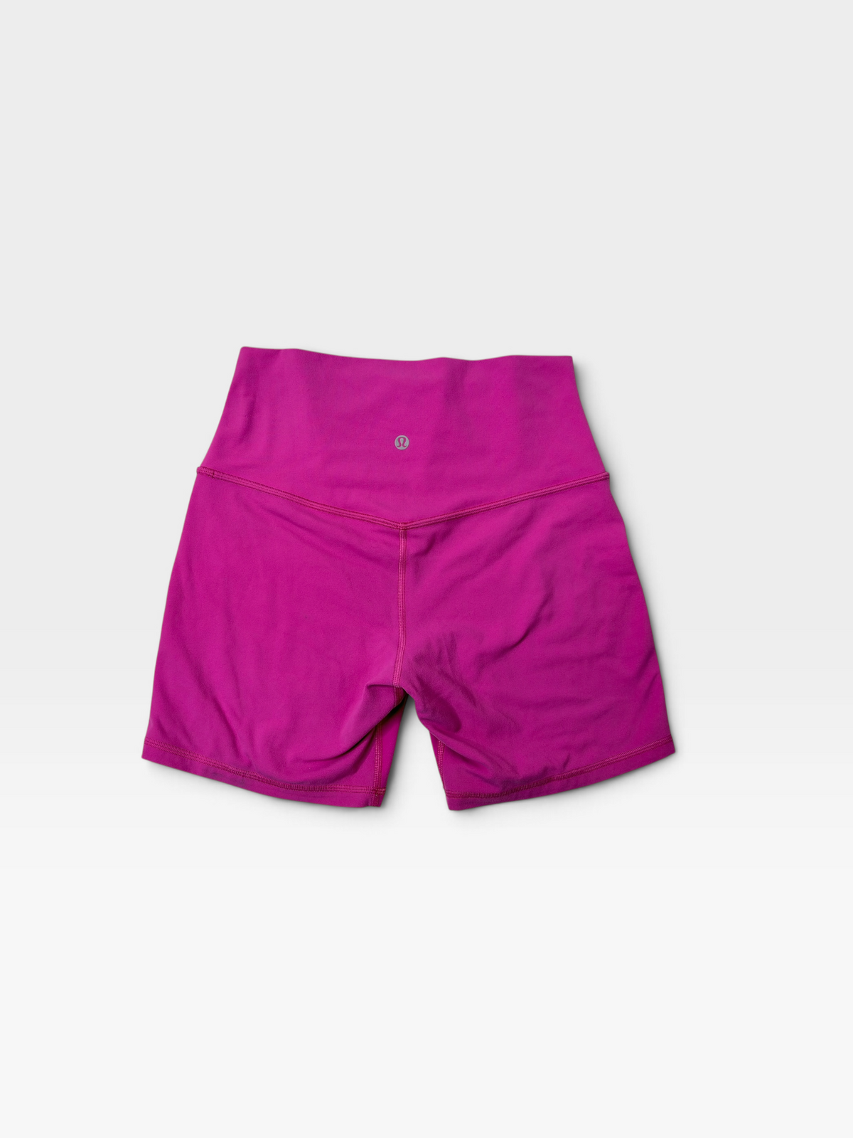 PINK LULULEMON BIKERSHORTS 8
