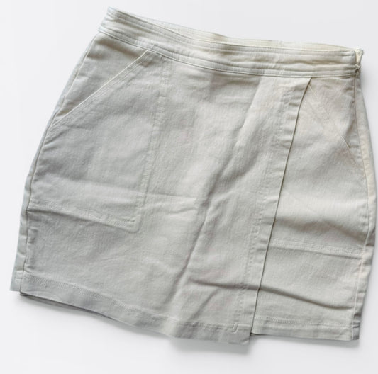 CREAM STUDIO SKIRT (NWT) L