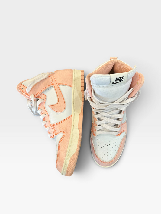 PINK/WHITE NIKE HIGH TOPS SHOES 9