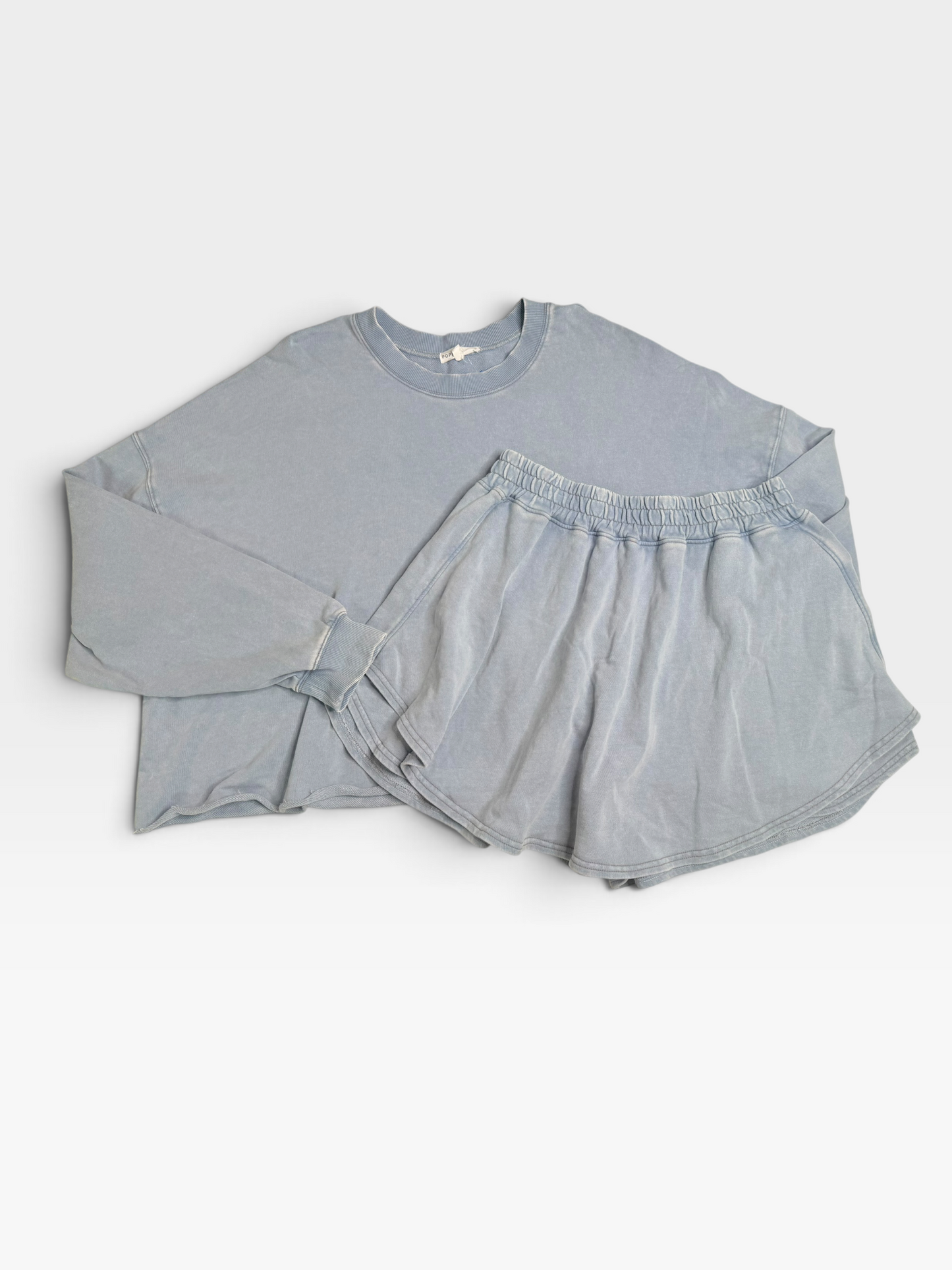 LIGHT BLUE POPPY & PINE LONG SLEEVE/ SKORT (org. $93) L/XL