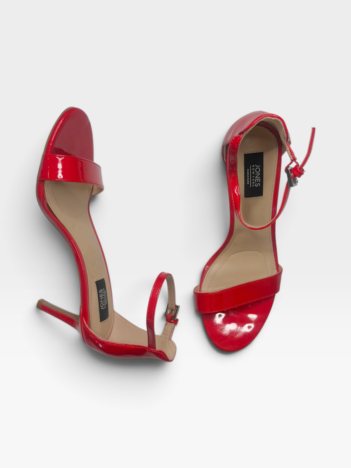 RED JONES NEW YORK HEEL 8.5
