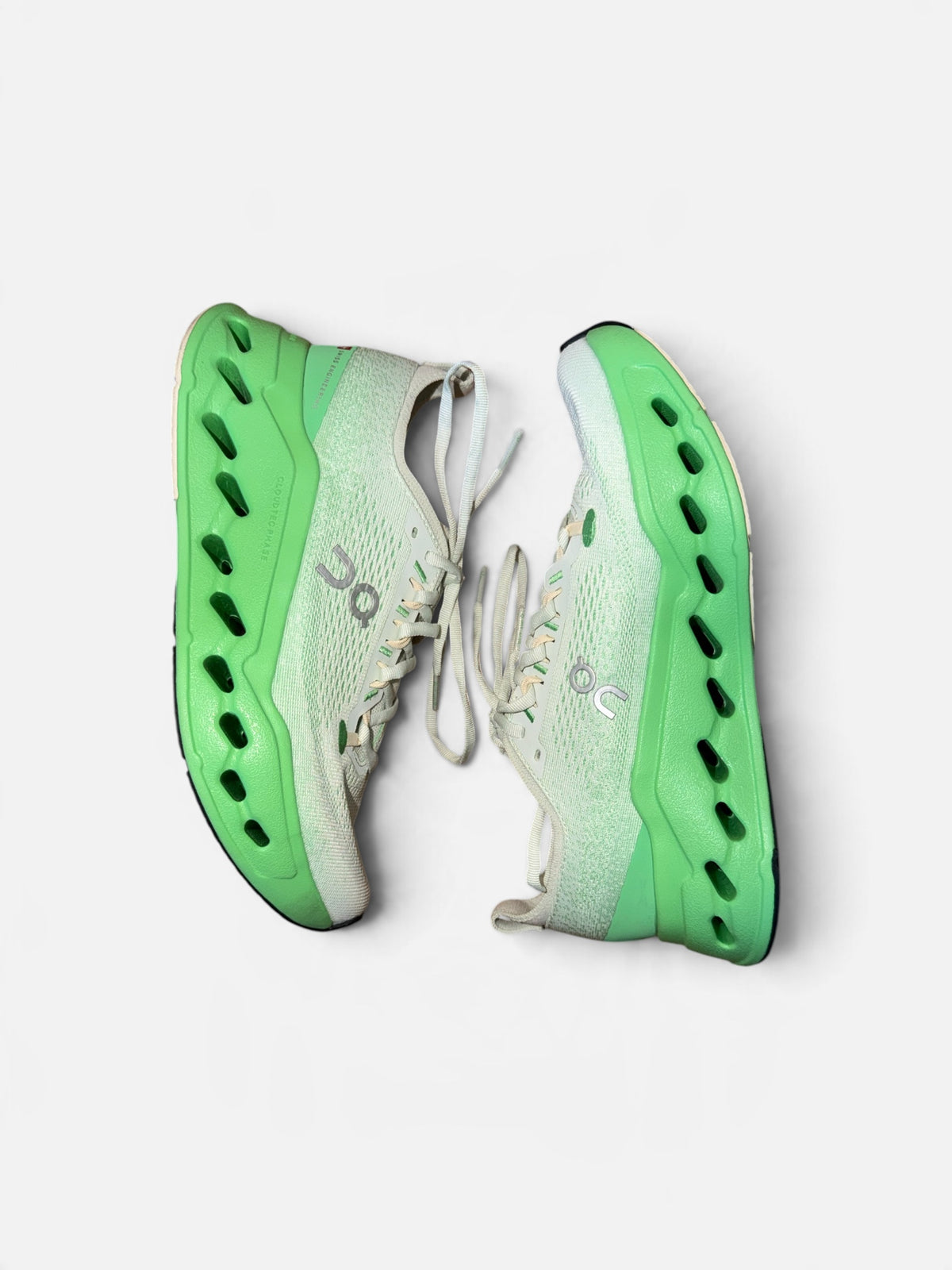 MINT GREEN ONCLOUD SNEAKERS 9