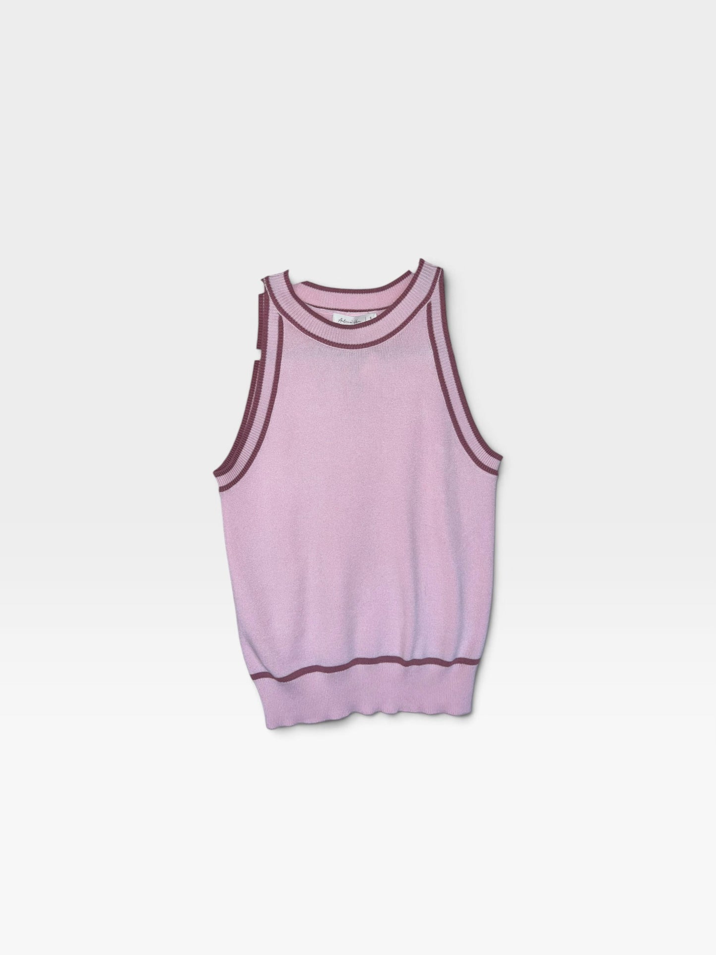 TheConsignmentBar Active USA pink sleeveless knit tank top with dark purple ribbed trim details