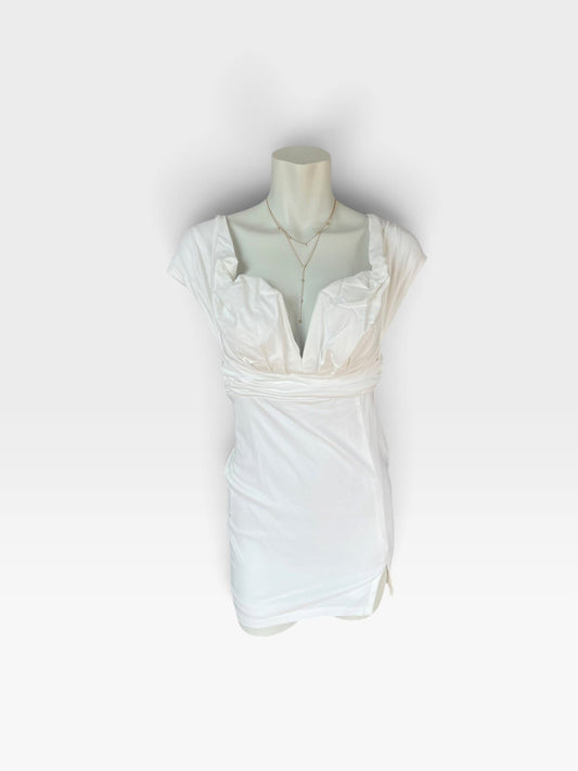 TheConsignmentBar Blue Blush white mini dress with a deep V-neckline and draped bodice on a mannequin